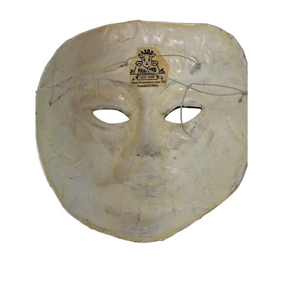 Handmade Vintage Mardi Gras Masque Arrayed Masquerade Mask 9" X 8" X 3" N101505 - Picture 5 of 7